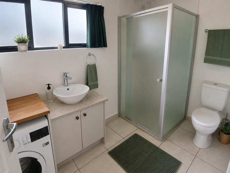 5 Bedroom Property for Sale in Stilbaai Wes Western Cape